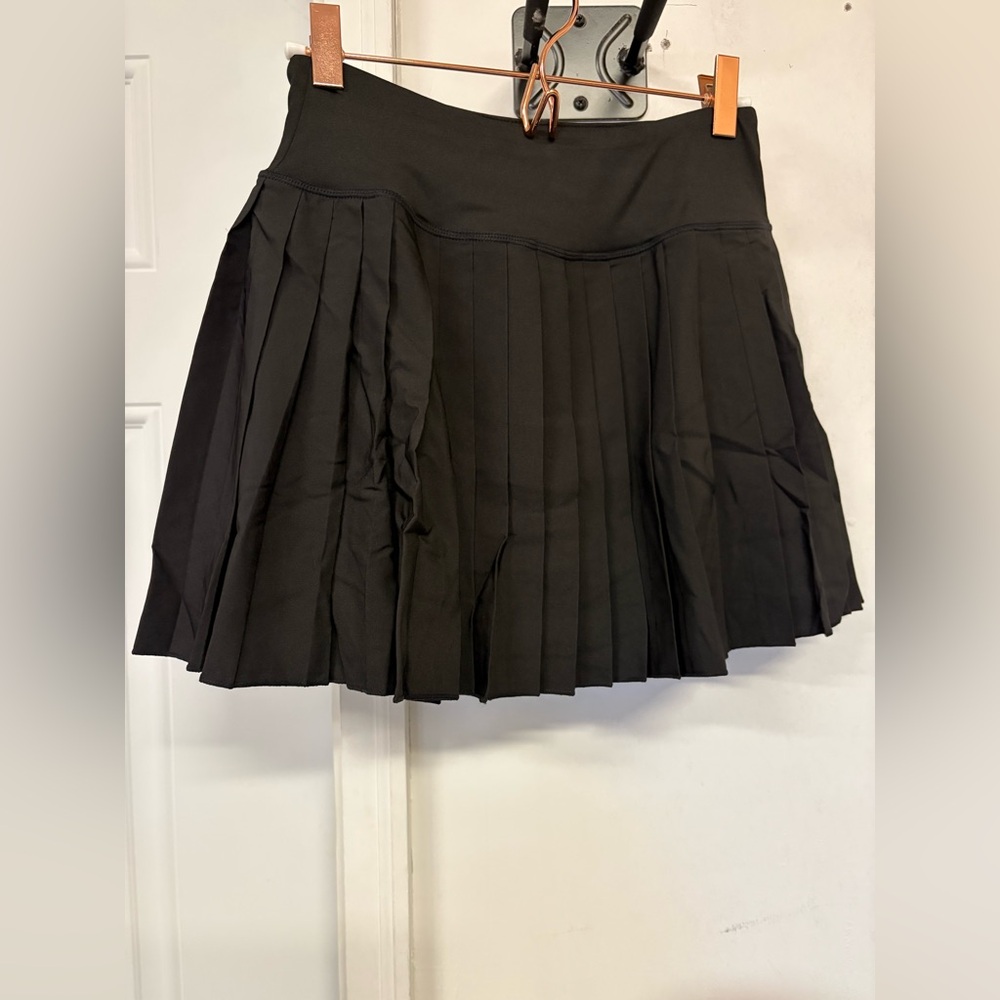 Black Pleated Women's Athletic Skirt